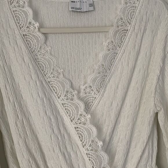 ASOS Design Textured White Crochet Trim Wrap Long Sleeve Mini Dress Size 6 - Picture 5 of 12